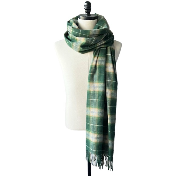 Bookster Tailoring University Club of Chicago Lamora Wool Blanket Scarf - Picture 2 of 9